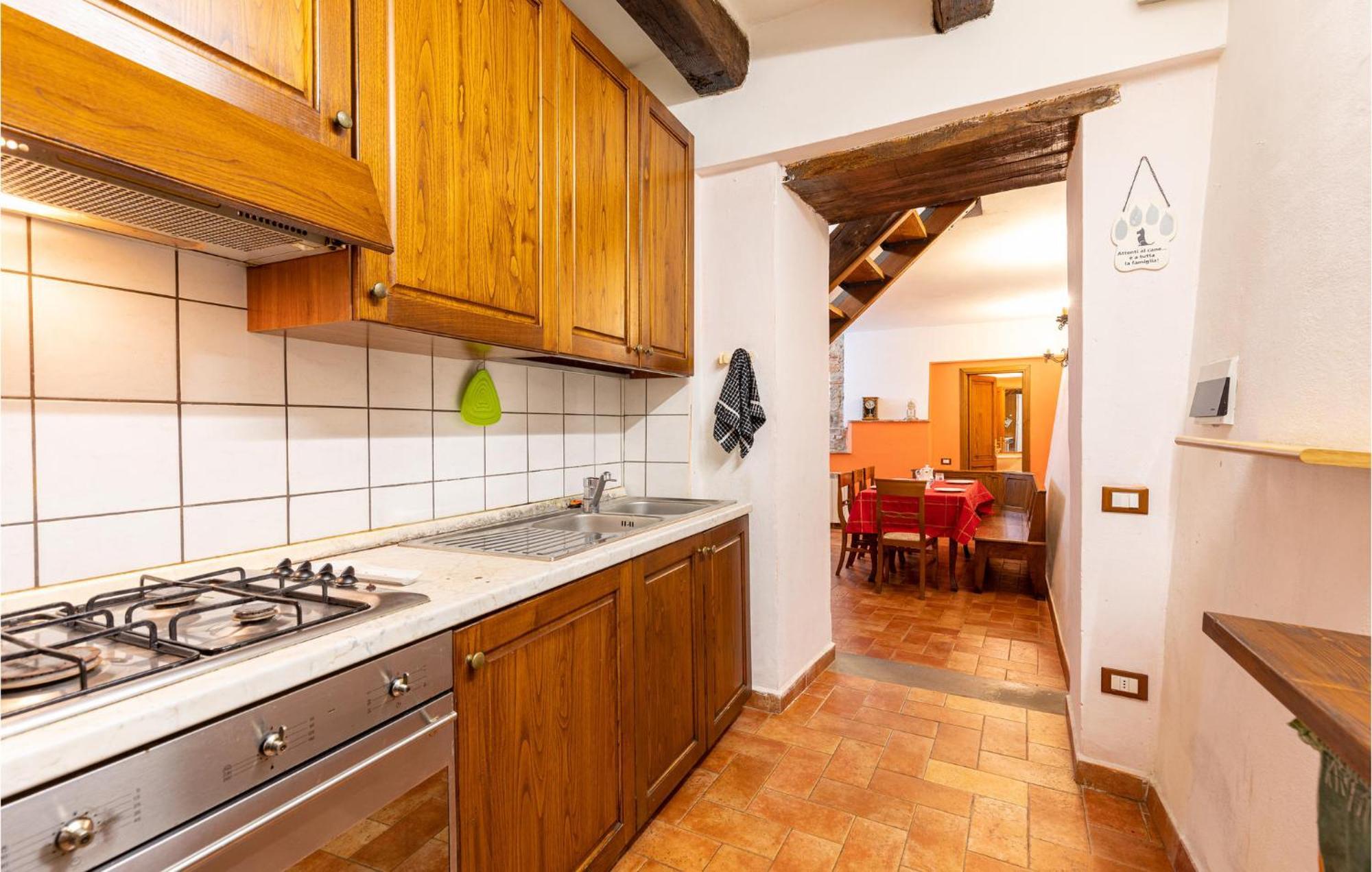 Awesome Home In Marliana With Kitchenette Exteriér fotografie